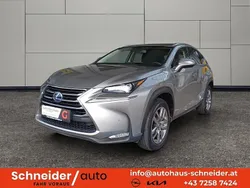 Grau Gebraucht 2015 Lexus NX300h SUV | € 18.755