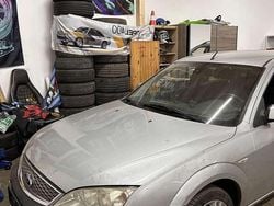 Gebraucht 2006 Ford Mondeo Ambiente Limousine | € 600