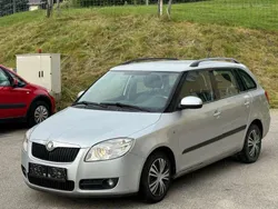 Grau Gebraucht 2008 Skoda Fabia Ambiente Kombi | € 3.451 (Teuer)