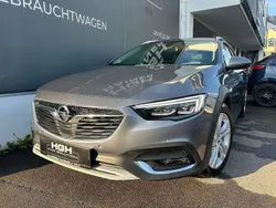 Grau Gebraucht 2018 Opel Insignia Country Tourer Kombi | € 18.980