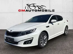 Weiß Gebraucht 2014 Kia Optima Active Limousine | € 16.490