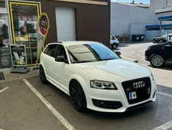 Weiß Gebraucht 2010 Audi A3 Sportback Ambition Limousine | € 12.600