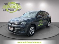 Mittelgrau metallic Gebraucht 2025 VW Tiguan SUV | € 51.990 (Teuer)