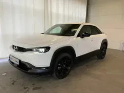 Weiss metallic Gebraucht 2021 Mazda MX30 Touring SUV | € 14.990 (Superpreis)