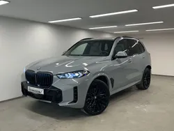 Grau Gebraucht 2024 BMW X5 M Sport SUV | € 86.750 (Etwas zu teuer)