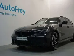 Schwarz Gebraucht 2023 BMW 320e Shadowline Kombi | € 44.890 (Etwas zu teuer)