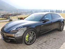 Grau Gebraucht 2019 Porsche Panamera 4 Limousine | € 73.000 (Fairer Preis)