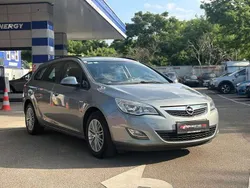 Grau Gebraucht 2012 Opel Zafira Van / Kleinbus | € 2.990 (Superpreis)