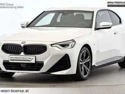 Weiß Gebraucht 2024 BMW 220 Efficient Dynamics Coupé | € 46.492 (Fairer Preis)