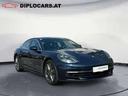 Blau Gebraucht 2017 Porsche Panamera 4S Limousine | € 72.900