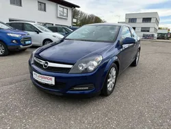 Blau Gebraucht 2009 Opel Astra GTC Limousine | € 3.890