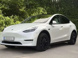 Weiß Gebraucht 2023 Tesla Model Y Long Range SUV | € 37.990 (Guter Preis)