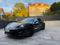 Schwarz Gebraucht 2023 Porsche Taycan Cross Turismo Limousine | € 61.900