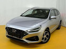 Silber Gebraucht 2022 Hyundai i30 Trend Kombi | € 15.888 (Guter Preis)
