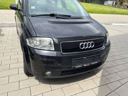 Schwarz Gebraucht 2000 Audi A2 Kleinwagen | € 999