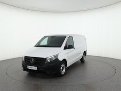Arktikweiß Gebraucht 2021 Mercedes Vito Van / Kleinbus | € 23.990 (Guter Preis)