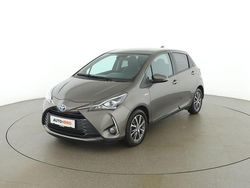 Grau Gebraucht 2020 Toyota Yaris Hybrid Active Limousine | € 13.790 (Superpreis)