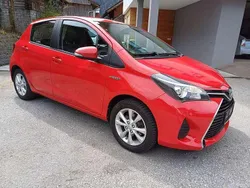 Rot Gebraucht 2014 Toyota Yaris Active Limousine | € 7.000 (Superpreis)