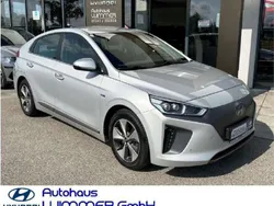 Silber Gebraucht 2018 Hyundai Ioniq Style Limousine | € 13.990 (Fairer Preis)