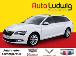 Weiß Gebraucht 2019 Skoda Superb Style Kombi | € 14.440 (Guter Preis)