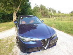 Blau Gebraucht 2019 Alfa Romeo Giulia Veloce Limousine | € 29.000 (Fairer Preis)