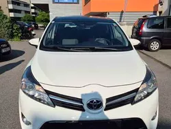 Weiß Gebraucht 2016 Toyota Verso Van / Kleinbus | € 11.900 (Fairer Preis)