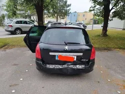 Gebraucht 2010 Peugeot 308 Premium Kombi | € 1.100