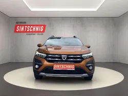 Orange Gebraucht 2022 Dacia Sandero Kleinwagen | € 15.790 (Guter Preis)