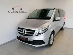 Grau Gebraucht 2022 Mercedes V220 Avantgarde Van / Kleinbus | € 51.990 (Fairer Preis)