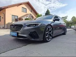 Grau Gebraucht 2018 Opel Insignia Country Tourer Kombi | € 24.500