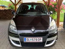 Schwarz Gebraucht 2010 Renault Scénic III Dynamique Van / Kleinbus | € 4.000 (Fairer Preis)