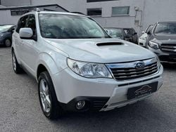 Weiß Gebraucht 2010 Subaru Forester Comfort SUV | € 3.999