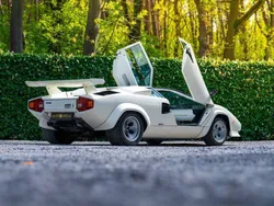 Weiß Gebraucht 1983 Lamborghini Countach Coupé | € 545.000