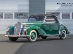 Grün Gebraucht 1955 Mercedes 220 Cabrio | € 179.000