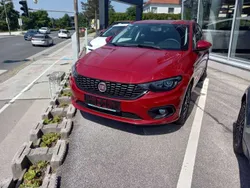 Rot Gebraucht 2017 Fiat Tipo Lounge Kleinwagen | € 10.550 (Fairer Preis)
