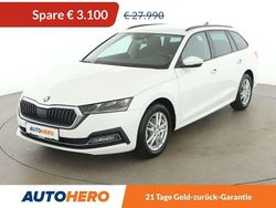 Weiß Gebraucht 2023 Skoda Octavia Style Kombi | € 24.890 (Superpreis)