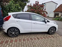 Weiß Gebraucht 2012 Ford Fiesta Trend Kleinwagen | € 4.500 (Guter Preis)