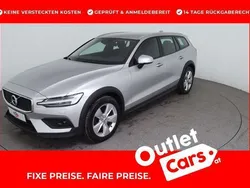 Silber Gebraucht 2021 Volvo V60 CC Pro Kombi | € 31.950 (Etwas zu teuer)