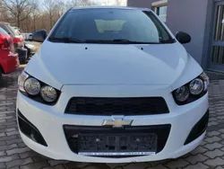 Weiß Gebraucht 2012 Chevrolet Aveo LT Limousine | € 3.990