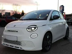 Weiß Neu 2024 Abarth 500e Kleinwagen | € 28.990 (Guter Preis)