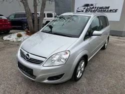 Grau Gebraucht 2008 Opel Zafira Edition Van / Kleinbus | € 4.590 (Etwas zu teuer)