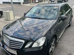 Gebraucht 2011 Mercedes E220 Limousine | € 13.000