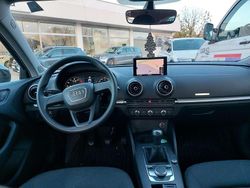 Schwarz Gebraucht 2018 Audi A3 Limousine | € 12.900 (Guter Preis)