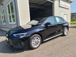 Schwarz Gebraucht 2023 Audi A3 Sportback Ambiente Limousine | € 29.990 (Etwas zu teuer)