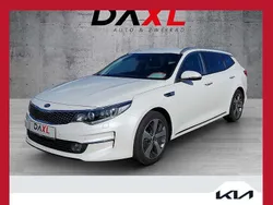 Weiß Gebraucht 2017 Kia Optima Gold Kombi | € 18.650
