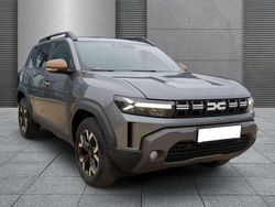 Grau Neu 2025 Dacia Duster Essentiel SUV | € 33.106 (Teuer)