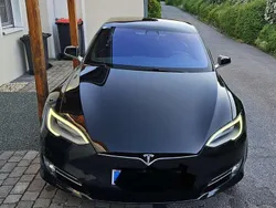 Schwarz Gebraucht 2017 Tesla Model S Limousine | € 19.950 (Guter Preis)