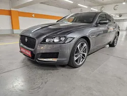 Grau Gebraucht 2017 Jaguar XF Prestige Limousine | € 17.990 (Guter Preis)