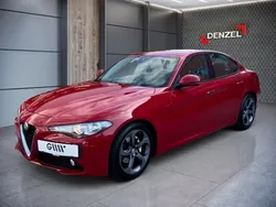 Rot Gebraucht 2017 Alfa Romeo Giulia Super Limousine | € 22.890 (Fairer Preis)