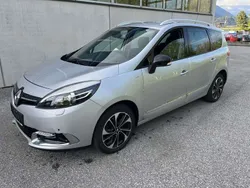 Grau Gebraucht 2016 Renault Scénic III Bose Edition Van / Kleinbus | € 5.000 (Superpreis)